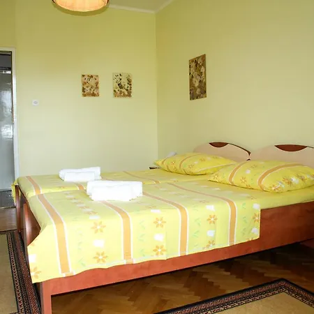 Carpe Diem בית הארחה *