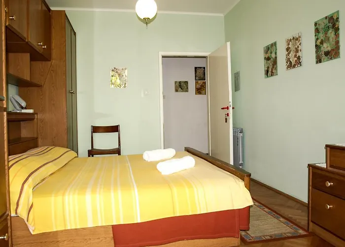 招待所 Carpe Diem